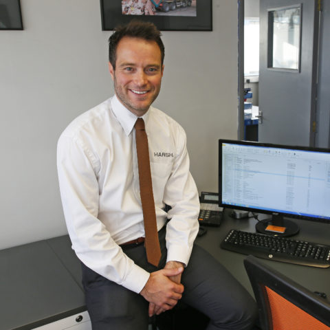 亚当哈格里夫斯